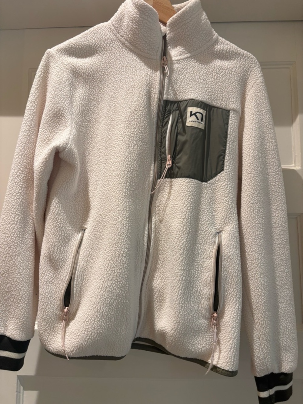 Kari Traa Women's Cream Fleece Jacket with Green Trim - Picture 3 of 4